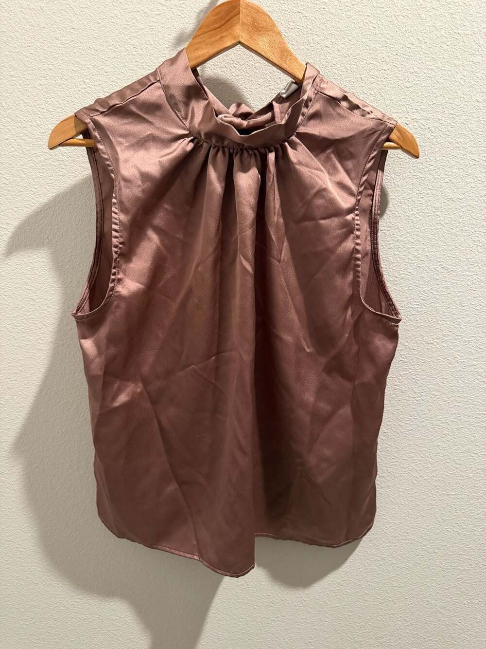 H&M Mauve Pink Satin Sleeveless Mock Neck Bow Back Top